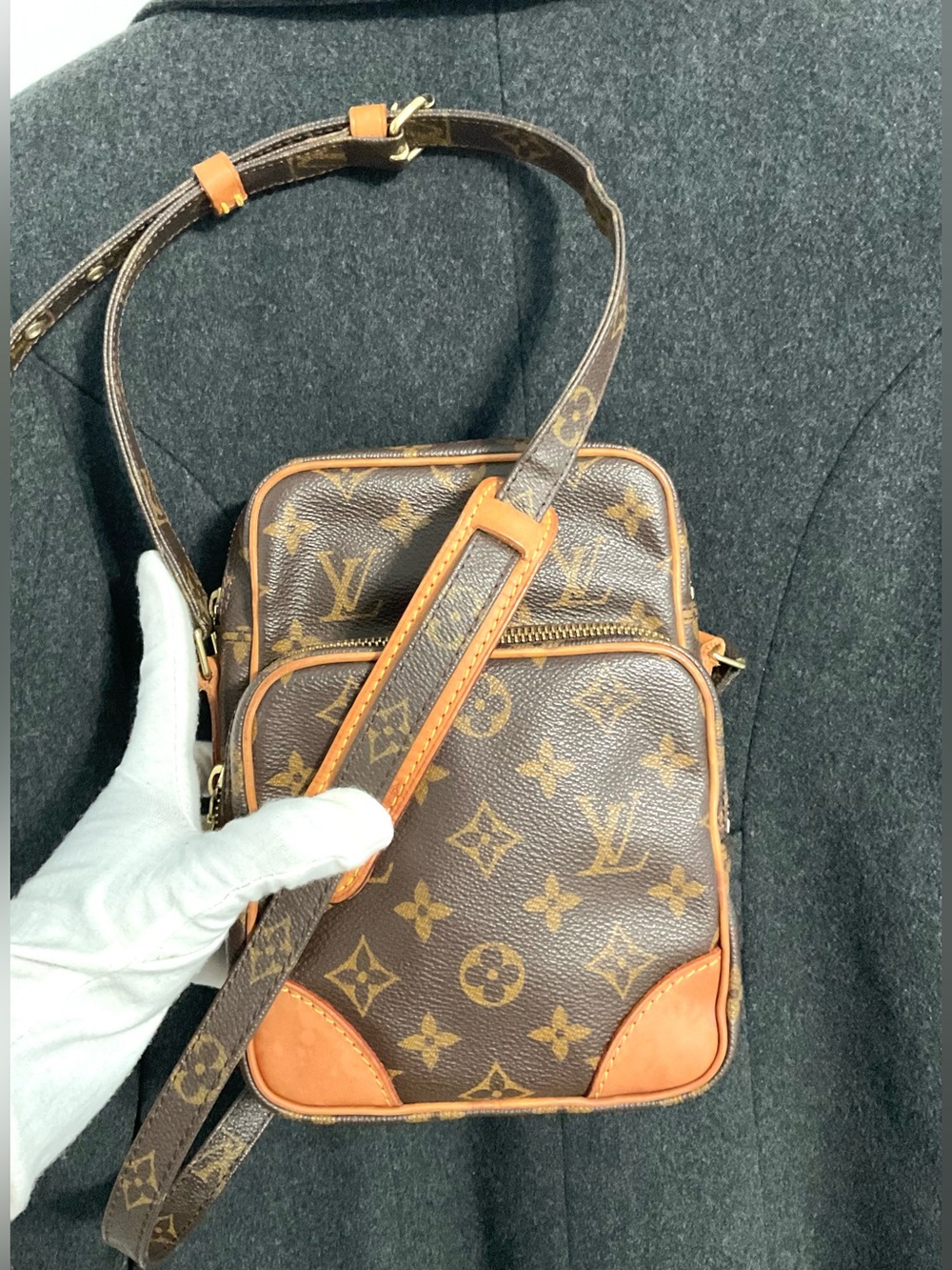 ✅LV AUTHENTIC SHOULDER BAG LOUIS VUITTON UNISEX BAGMONOGRAM